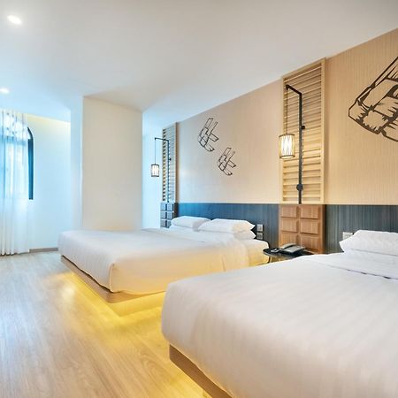 Phra Nakhon Poshtel Hostel Bangkok Luaran gambar