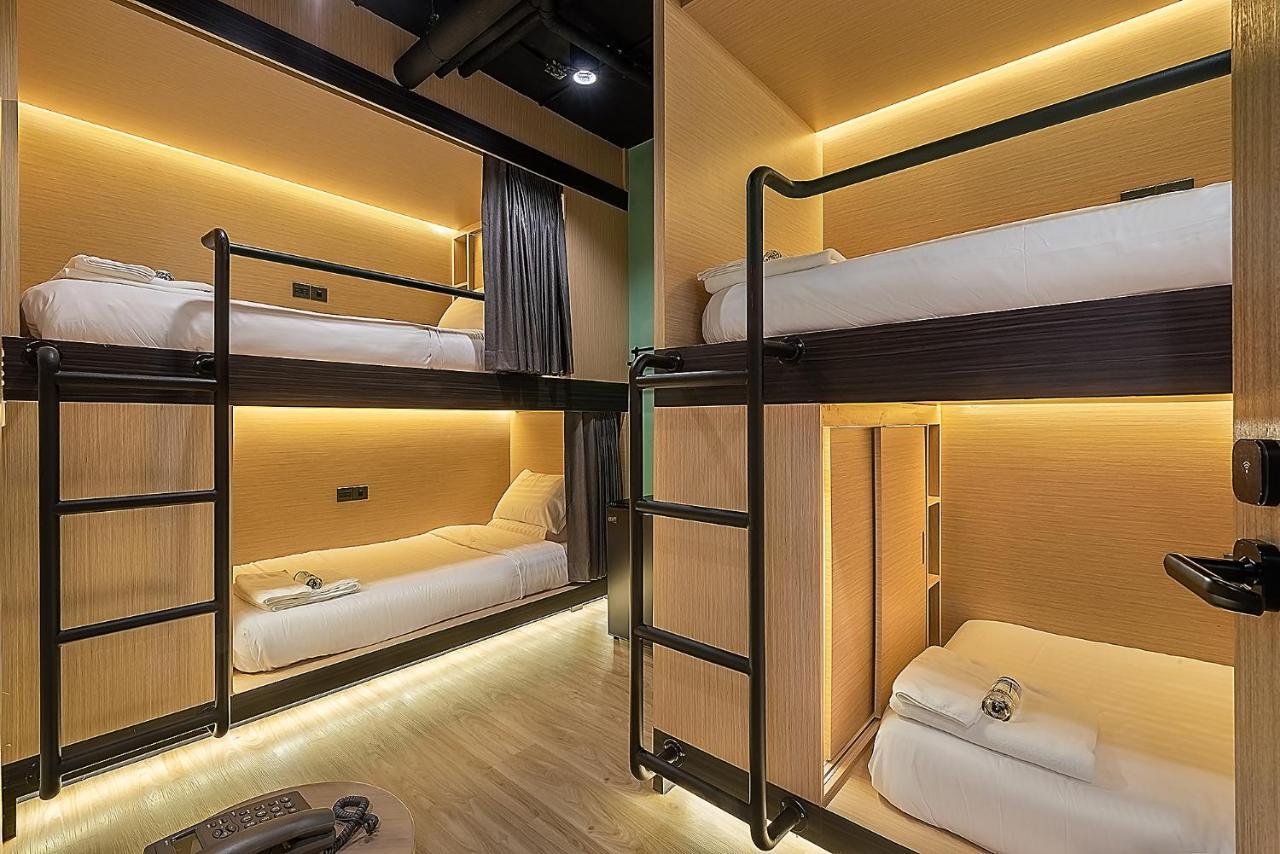 Phra Nakhon Poshtel Hostel Bangkok Luaran gambar